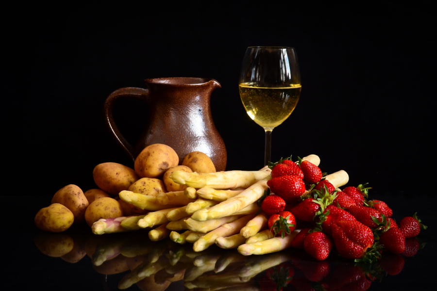 Kartoffeln, Spargel und Erdbeeren